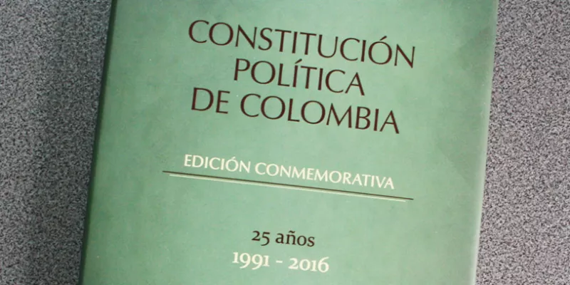 constitucion-cartajose-patino-1509241794.jpg