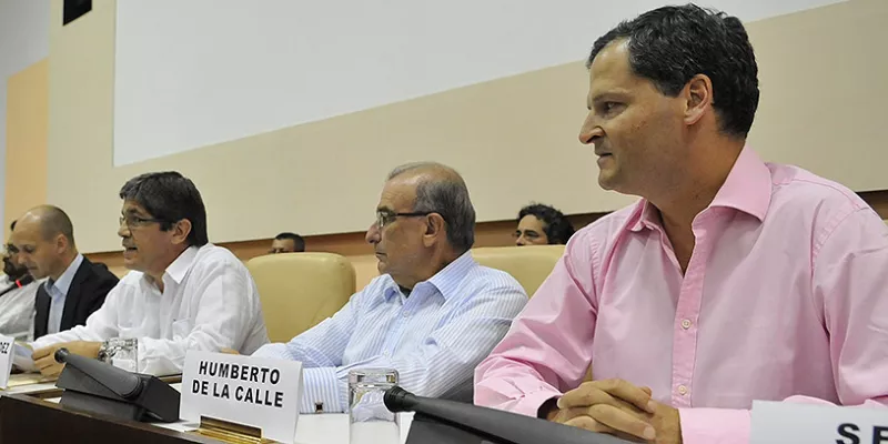 dialogosdepaz-negociadores-lahabana1pres-1509242243.jpg