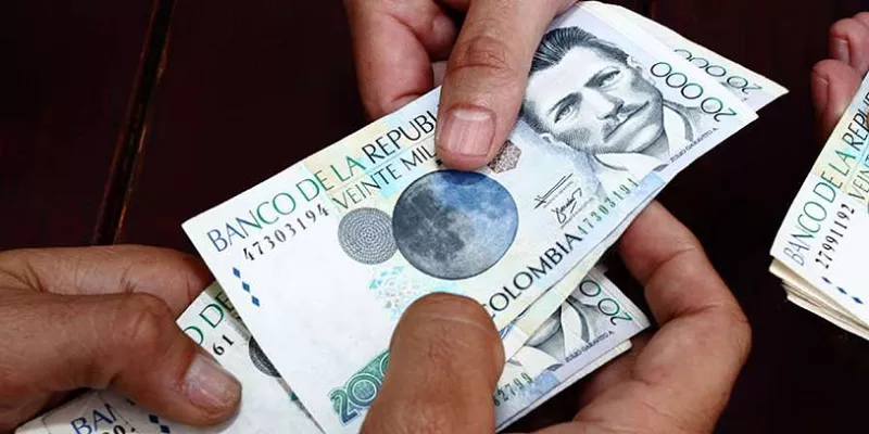 dinero-billetes-bancoet-1509241619.jpg