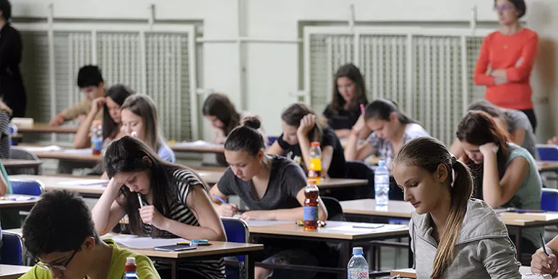 educacion-estudiantes-colegiobig-1509242019.jpg