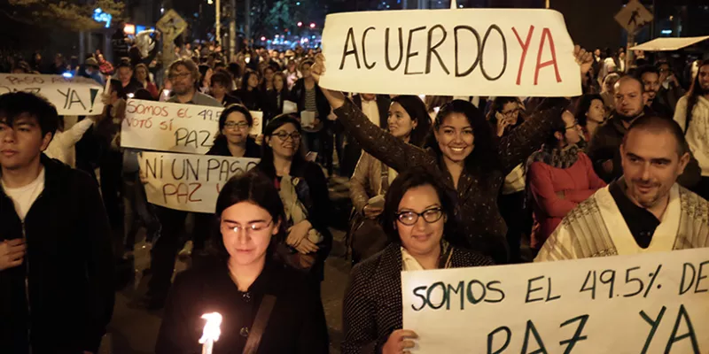 marchapaz-protestapresidencia-1509241887.jpg
