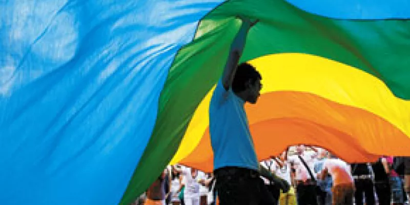 medi-110414-01-gay-1509244311.jpg