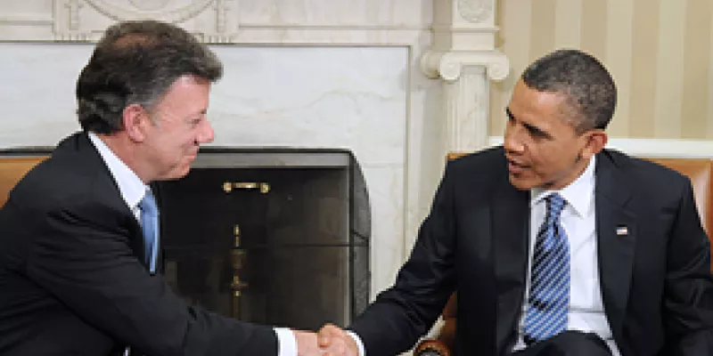 medi-110419-01-santosobama-1509244070.jpg