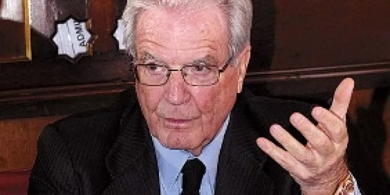 medi-111005-06-invitado-1--1509244191.jpg