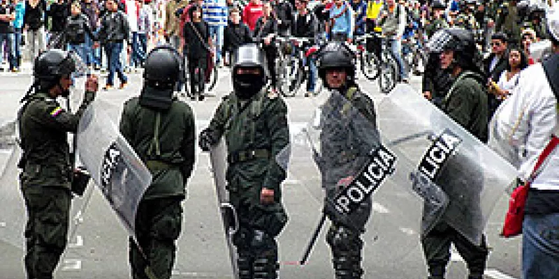 medi-130830-01protesta1-1509243592.jpg