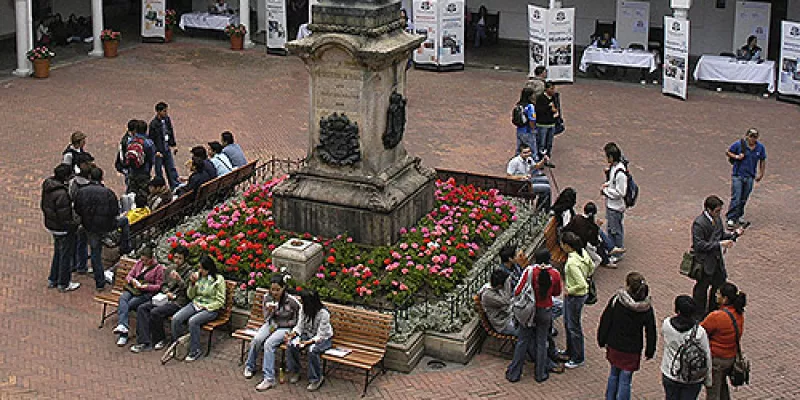 medi-150902universitarios20hp-1509242591.jpg