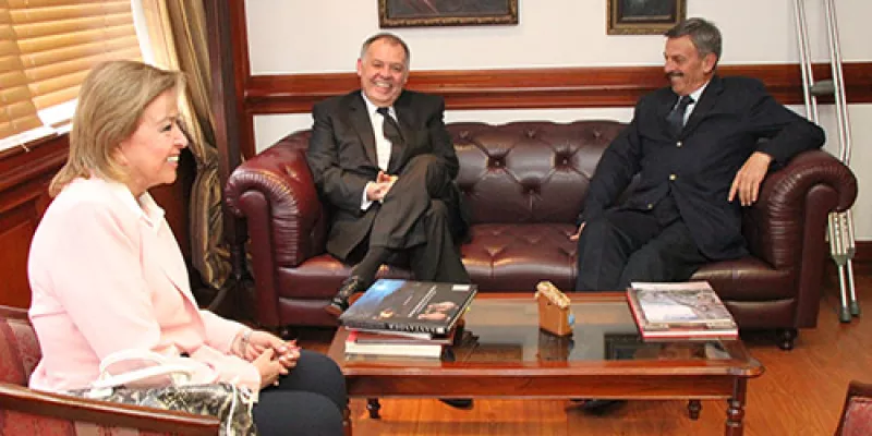 medi-151217-01s1-1509242457.jpg