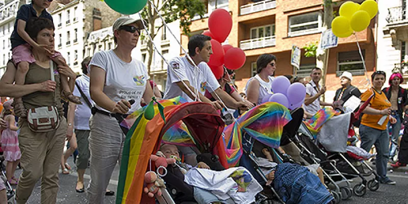 medi-152606gayshut-1509242702.jpg