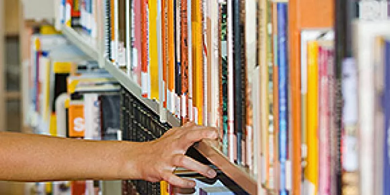 medi120724libros1-1509243972.jpg