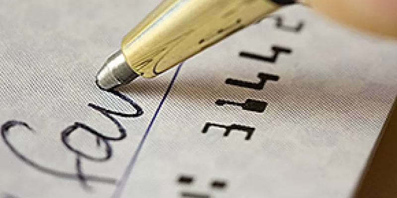 medi130215cheque1-1509243757.jpg