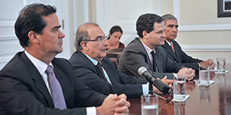 medi130506dialogos1-1509243696.jpg