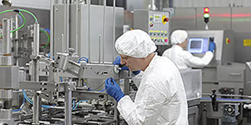 medi130520empleados1-1509243685.jpg