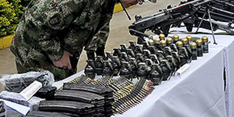 medi140213armas1-1509243399.jpg