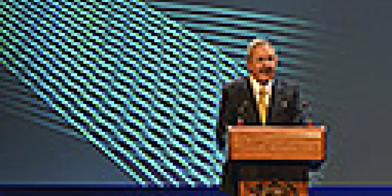 medi140402castro-1509243322.jpg