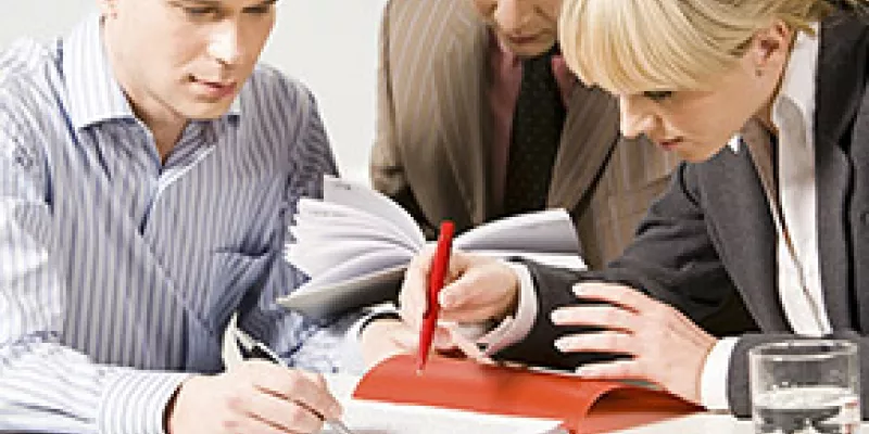 medi141106funcionariospublicos1-1509243214.jpg