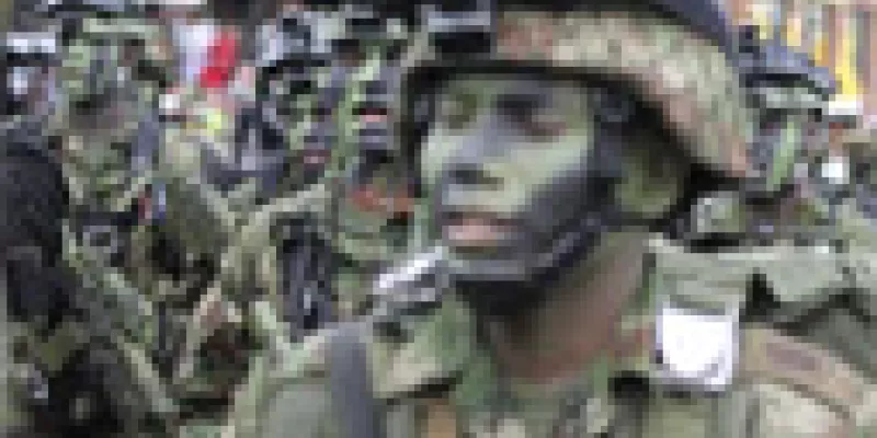 medi142005militar-am-1509243254.jpg