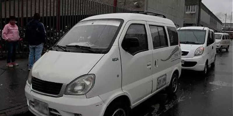 medi142307carrosblancos20et-1509242466.jpg