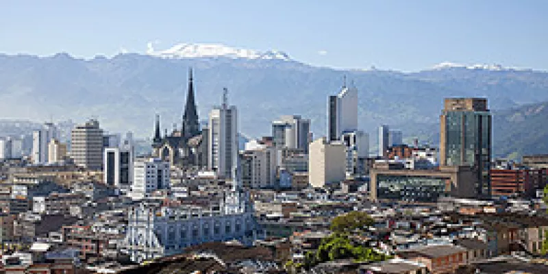 medi142910academia1-1509243003.jpg