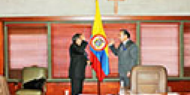 medi150402pretelt3-1509242887.jpg