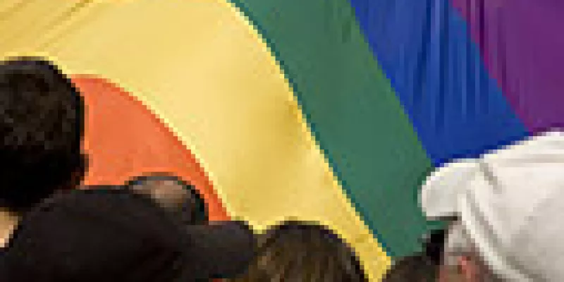 medi151302gay4-think-1509242870.jpg