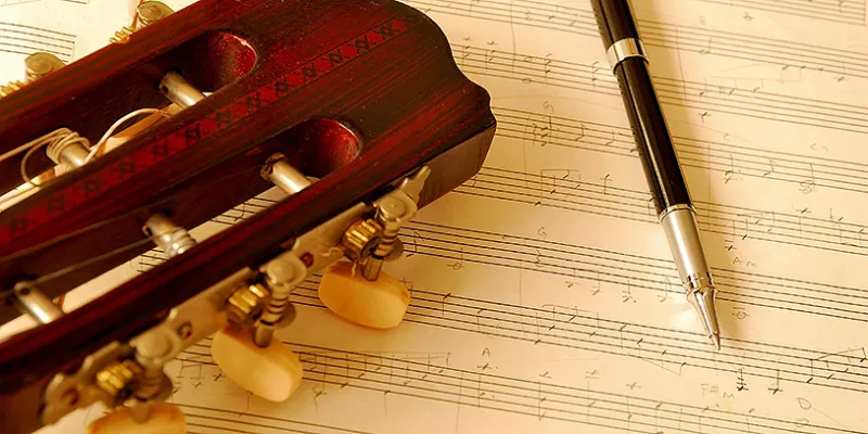 musica-partitura-guitarrashut-1509241846.jpg