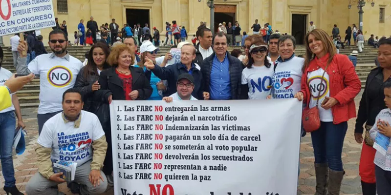 no-oscarivanzuluaga-plebiscitooiz-1509241914.jpg