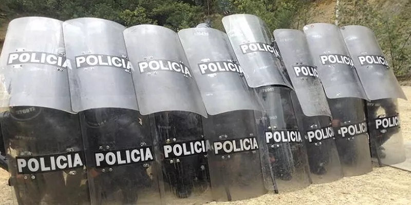 policia-nacional-esmad-fuerzas-armadas1ponal-1509241850.jpg
