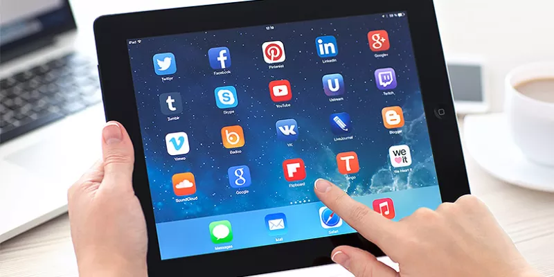 redessociales-tableta-internetbig-1509241868.jpg
