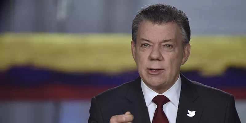 santos-presidente-paz-02presidencia-1509241943.jpg