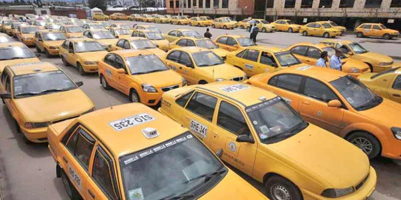 taxis-bloqueos-transporteet-1509241948.jpg