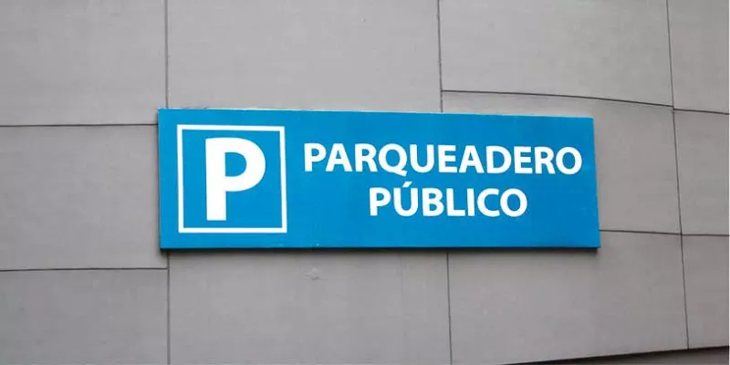 parqueadero-vehiculojuanrivadeneira.jpg