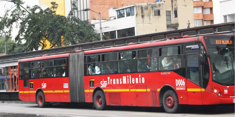 transporte-transmilenio-troncaljuanrivadeneira_2.jpg